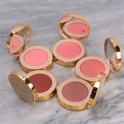 Gucci Silky Rose (01) Luminous Matte Blush Review & Swatches